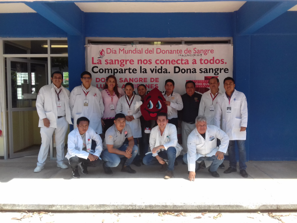 PARTICIPA COMUNIDAD UNIVERSITARIA EN CAMPAÑA DE DONACIÓN DE SANGRE