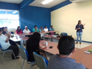 Se capacitan administrativos de la Escuela Maya