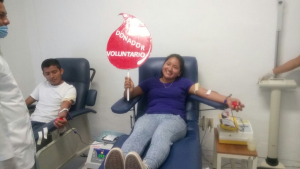 Puesto de donación voluntaria de sangre